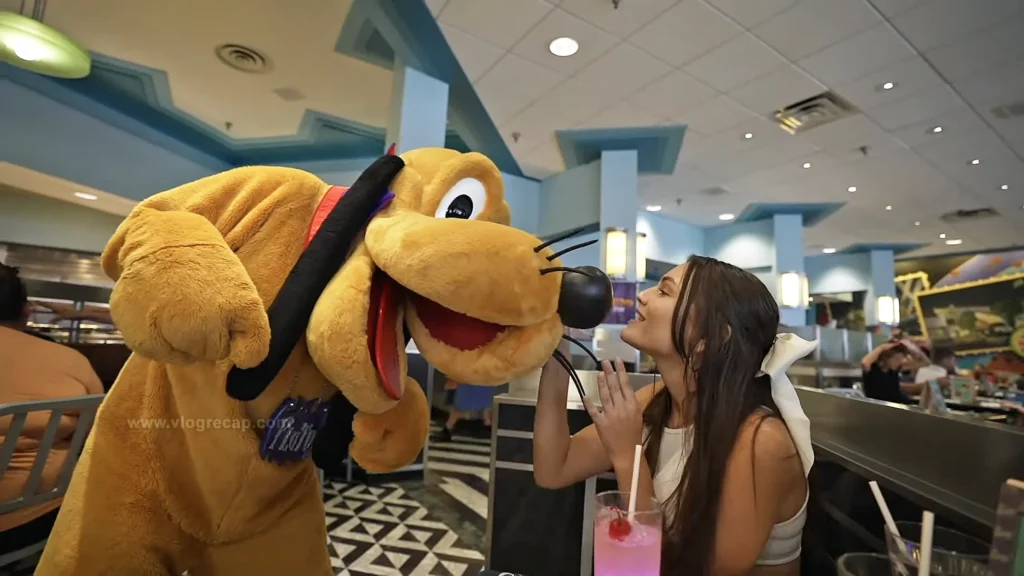 Pluto and Krista Lynn at Hollywood and Vine restaurant in Disney's Hollywood Studios