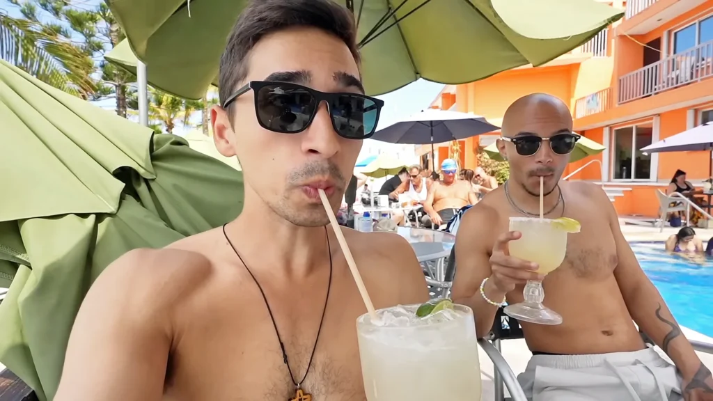 JoJo Crichton and Jason "Jete" Jeter  drinking margaritas at No Name Bar in Cozumel, Mexico